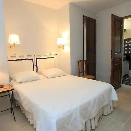 Villa La Raffinee, Au Coeur Des Garrigues Du Luberon *